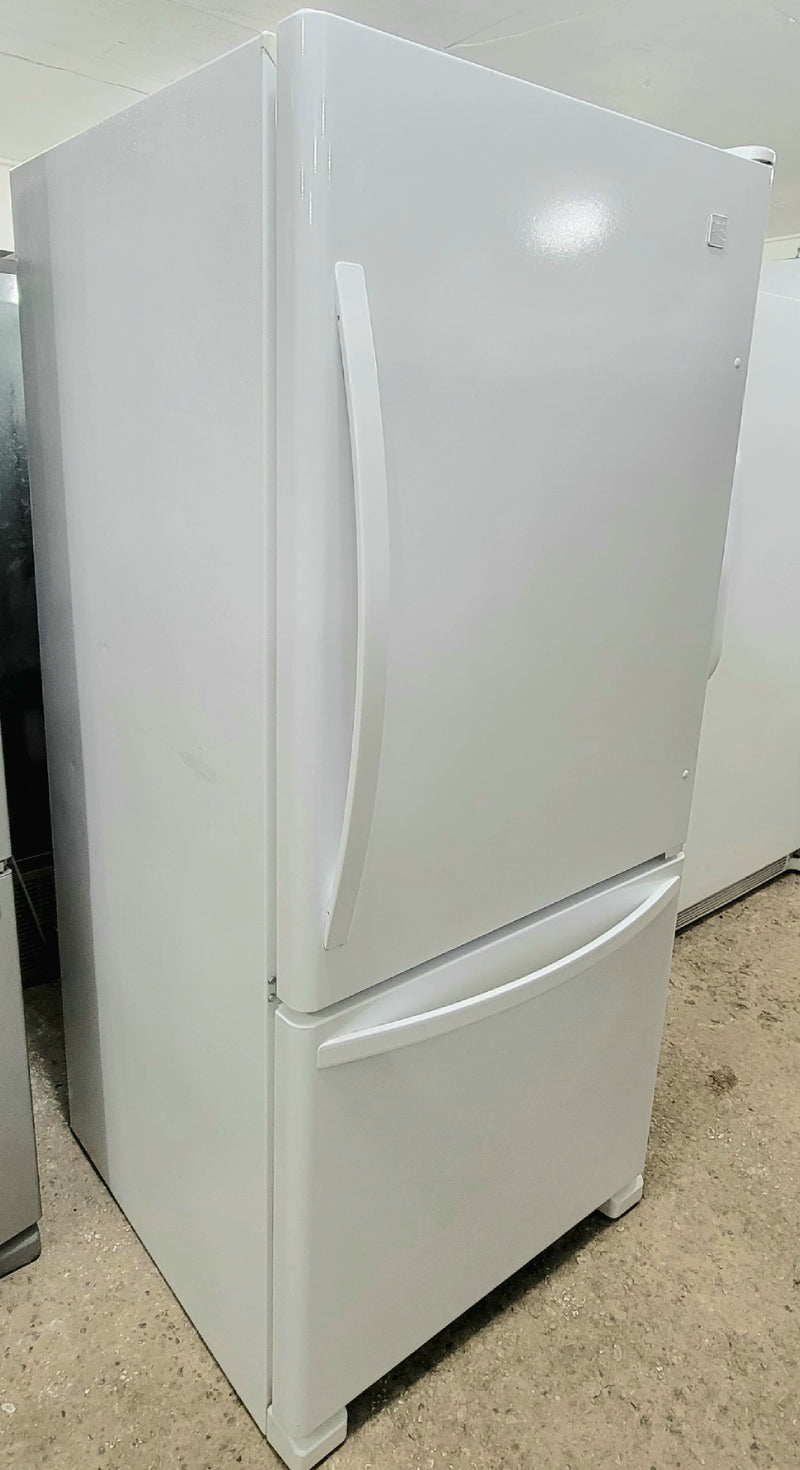 Kenmore 30" Wide White Fridge with Bottom Freezer, Free 60 Day Warranty