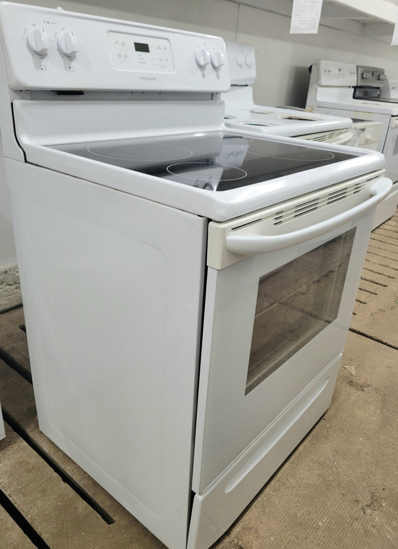 Frigidaire 30" Wide White Glass Top Stove, Free 60 Day Warranty