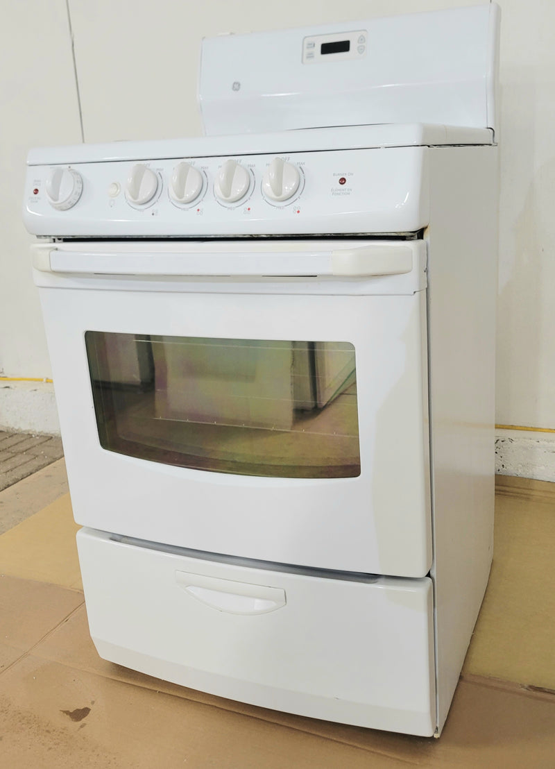 GE 24" Wide Apartment Size White Coil Top Stove, Free 60 Day Warranty